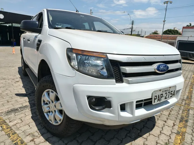 Ford Ranger XLS 3.2 20V 4X4 CD Diesel Mec. 2016