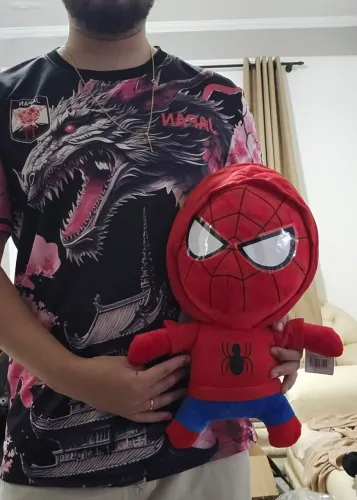 Pelúcia Homem Aranha com gorro