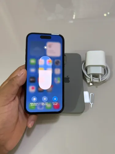 iPhone 15 Black (128GB) Impecável 