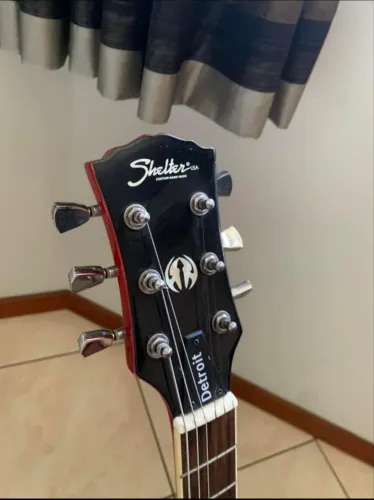 Guitarra sg shelter detroit
