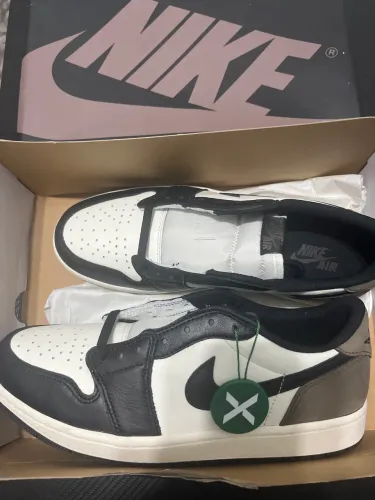 Tênis Nike Air Jordan 1 Low ?Mocha? / Black White Mocha