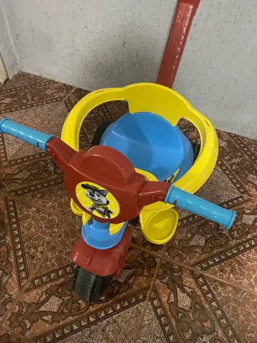 Triciclo Infantil