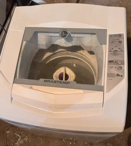 Máquina de lavar usada funcionando perfeitamente