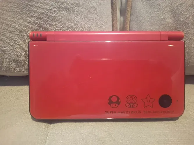 Nintendo DSi XL Edição Super Mario 25th Anniversary | Desbloqueado | Cartão 32GB