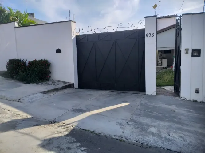 Ótima casa ampla em excelente localização em Salto SP