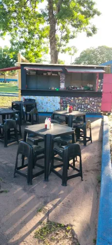 Vende-se um trailer semi-novo só estou vendendo por motivo indo embora