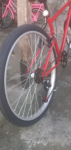 Bicicleta Aro 26 com marcha