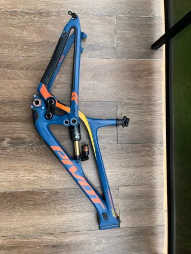 Quadro Pivot Phoenix 29 Downhill