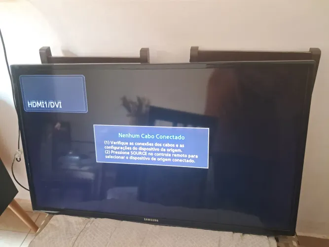TV SAMSUNG 40" SEM CONTROLE