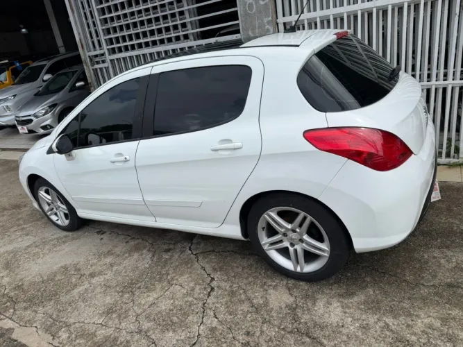 Peugeot 308 Active 1.6 Flex 16V 5P Mec. 2013
