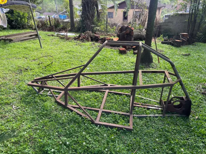 Vendo projeto de gaiola / kart cross ? chassi pronto e tratado