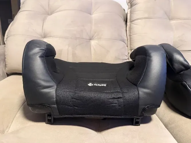Vendo dois assentos de elevação (booster) da Safety 1st (VALOR INDIVIDUAL)
