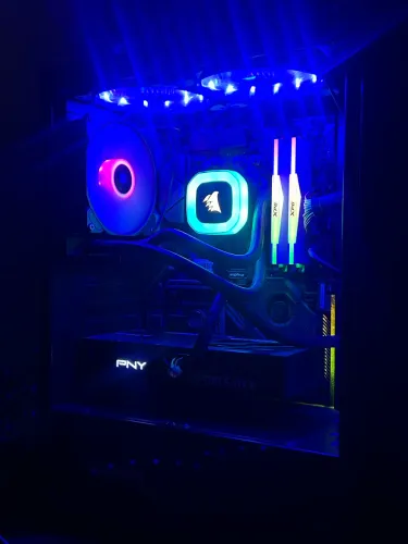 CPU Gamer Ryzen 7 5700X | RTX 3060 Ti | 32GB XPG RGB | X570 | NVMe + HDD | Water Cooler