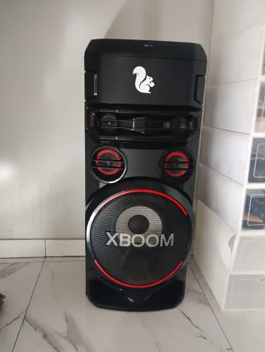 Vendo essa caixa LG Xbox, tocando perfeitamente