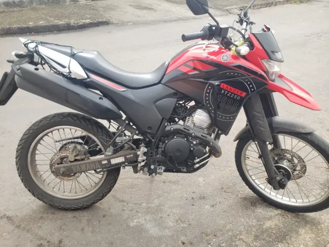 Vendo Yamaha lander 2024
