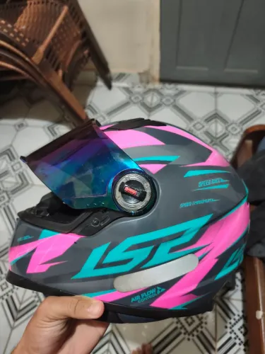 LS2 draze ótimo estado para trocar em outro LS2 de outra cor
