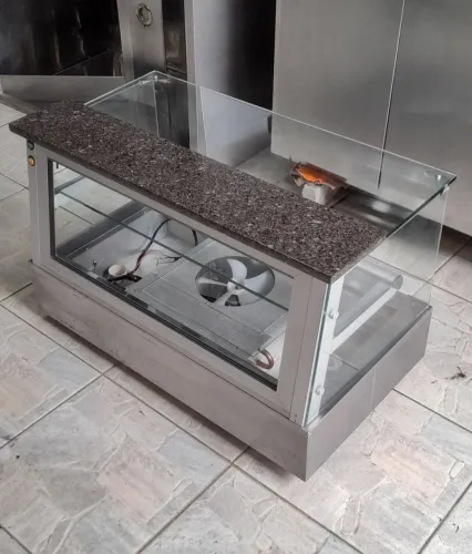 Balcão Expositor Refrigerado de Bancada Inox (No Estado)