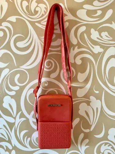 Bolsa transversal sintética  Moleca 