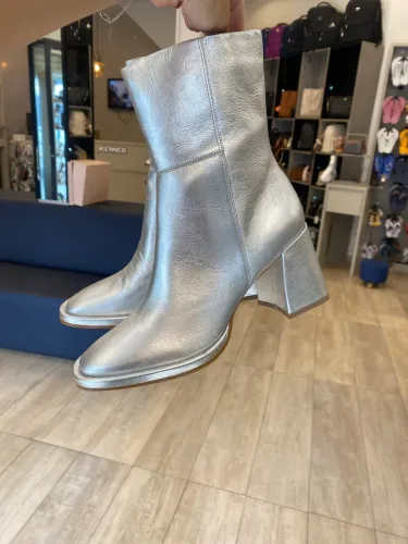 Bota Colcci prata 
