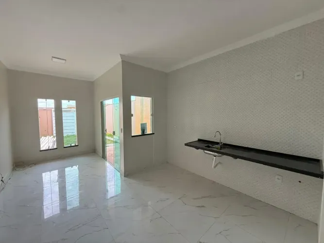 Casa para venda com 72 metros quadrados com 2 quartos em Lagoinha - Paraipaba - CE