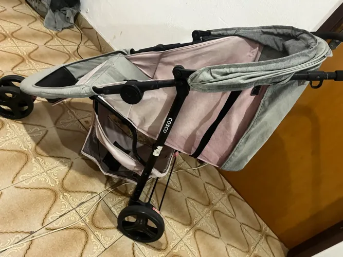 carrinho de bebê