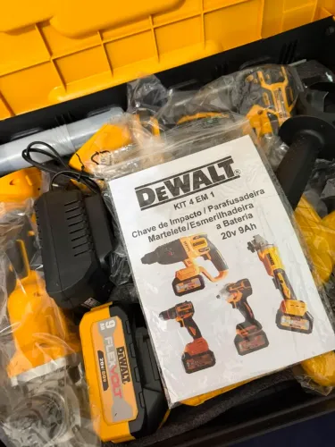 Vende-se kit de ferramentas 4 em 1 DEWALT 