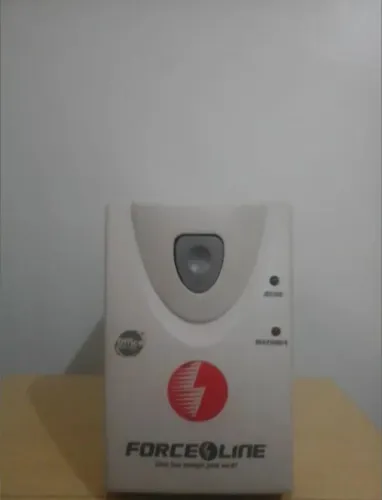 Estabilizador force LINE 1350 V