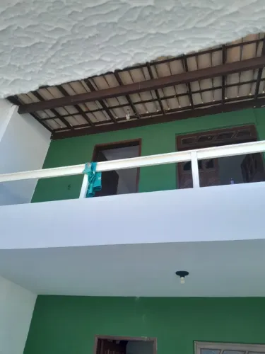 2 quartos, 2 banheiros,  varanda  cozinha,  área de serviço,  garagem,  excelente localiza