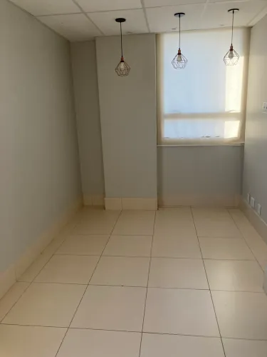 Alugo sala Setor Marista 