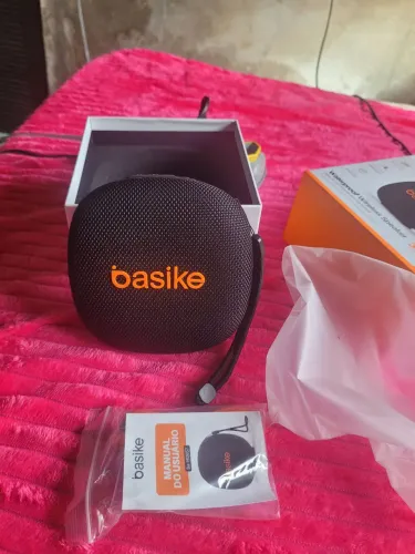 Caixa de Som Basike 30 watts de potência