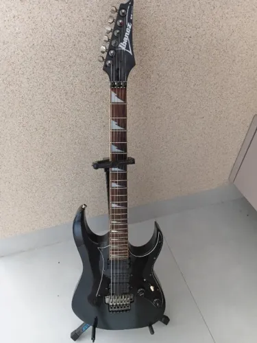 Guitarra Ibanez top . Aceito propostas