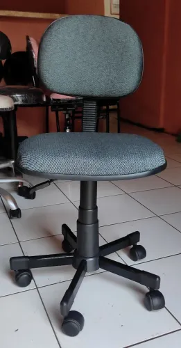 Cadeira secretária escritório
