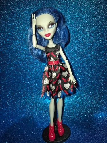 Ghoulia love not dead monster high