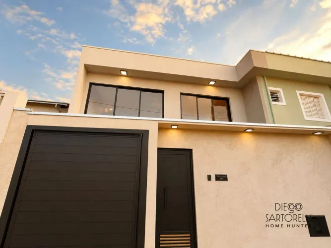 OPORTUNIDADE! Casa com 2 dormitórios à venda, no centro de Boituva por R$ 380.000,00