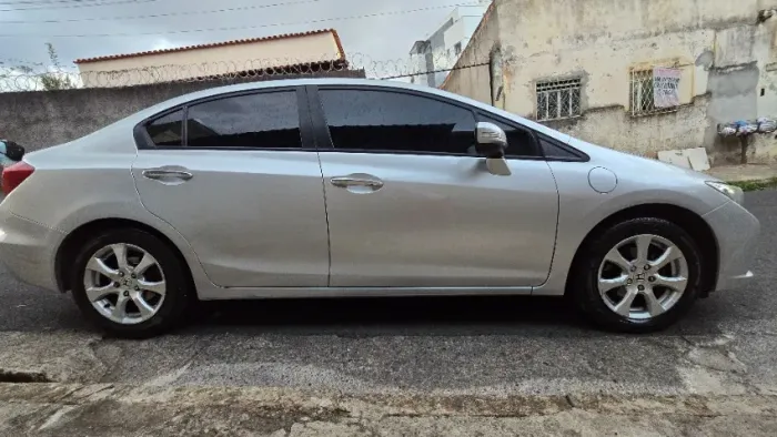 Honda Civic Sedan EXS 1.8/1.8 Flex 16V Aut. 4P 2012