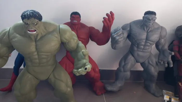 Bonecos hulk