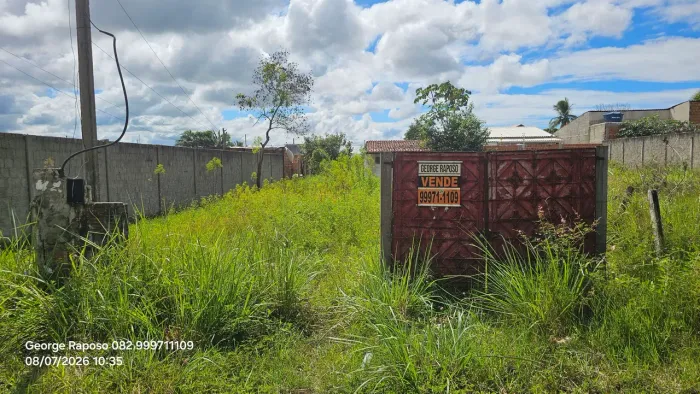 Vende-se Terreno