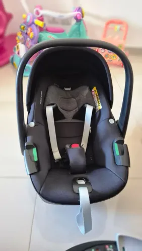 Bebê conforto Maxi-Cosi Pebble 360