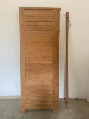 Porta de jatobá nova 80x2,10