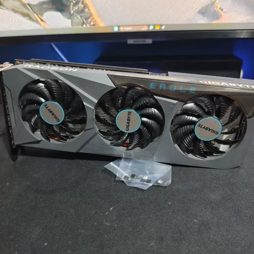 RX 6600 8GB Gigabyte Eagle - Com Defeito