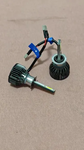 Par de Lâmpadas de Led H1
