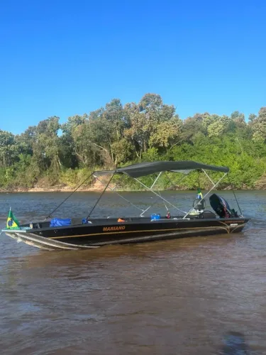 Canoa ano 2025 de 6m