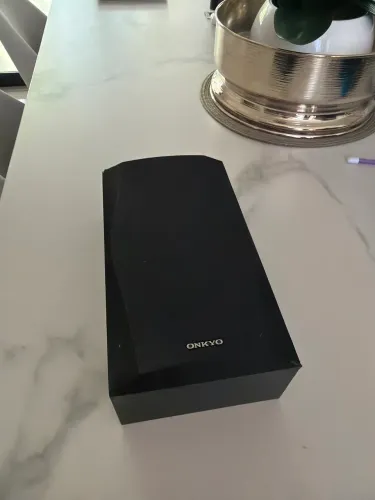 Caixa Onkyo
