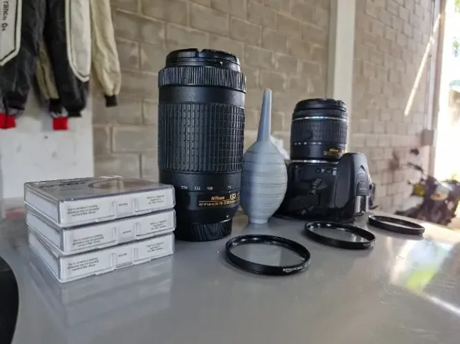 Nikon D5600 Kit Dslr Com 2 Lentes - 9K Cliques + Brindes