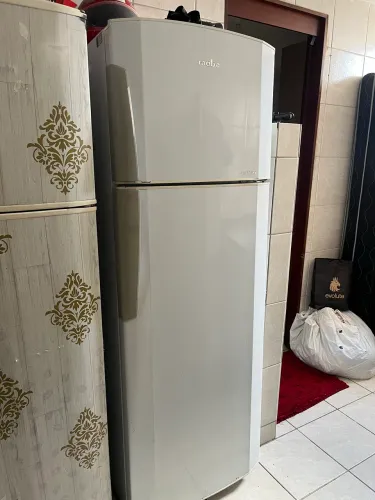 Vendo geladeira usada