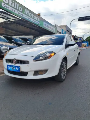 Fiat Bravo Absolute Dualogic 1.8 Flex 16V 5P 2012