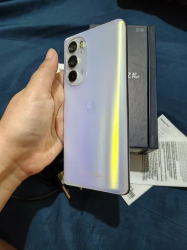 Motorola Edge 30 pro