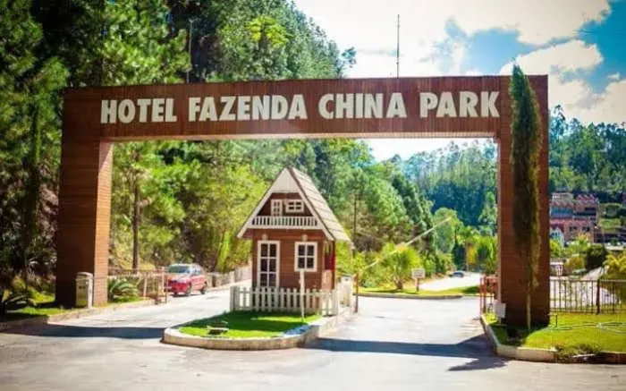 Alugo apartamento no China Park Resort ( 4 pessoas) período 24/05 a 31/05