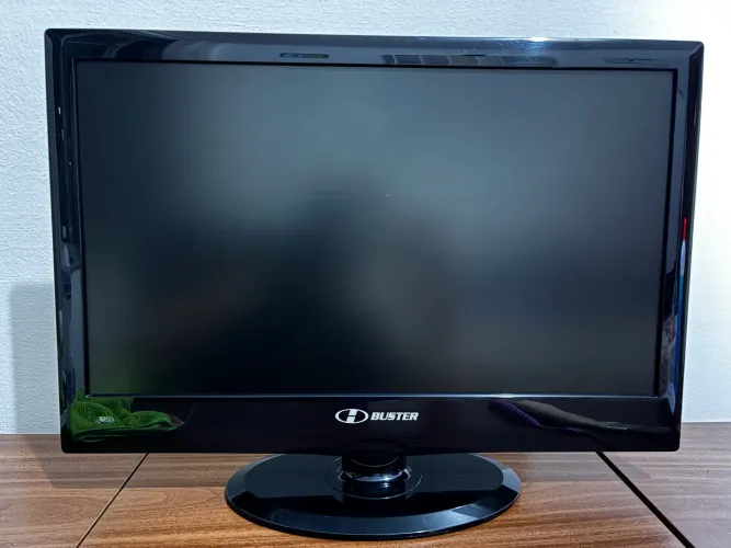 TV 22 Full HD H-Buster + Controle Original - Funcionando Perfeito