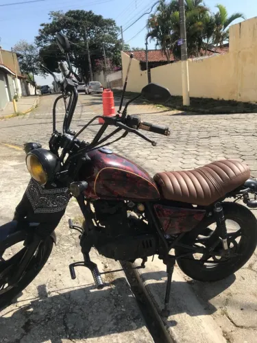 Moto intruder 125
